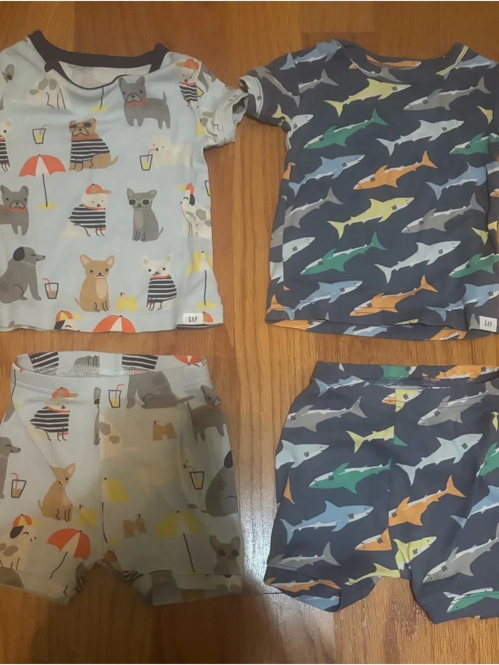 4 Adorable Baby Pajama sets! In great condition! #BabyGap 12-18 months
